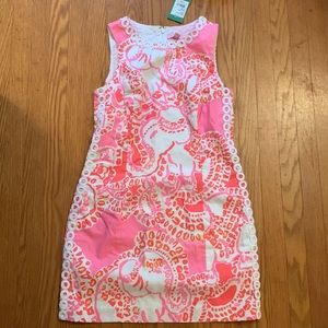 NWT lilly Pulitzer mila shift trunks in love size 4